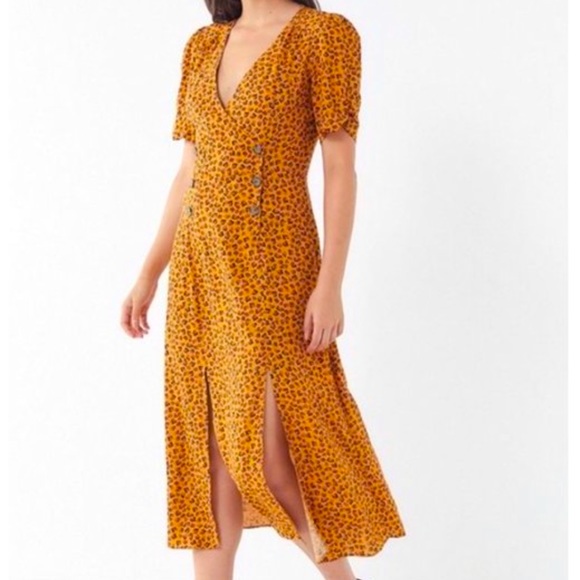 Urban Outfitters Dresses & Skirts - Urban Outfitters V Neck Double Breasted Floral Slit Midi Dress size M